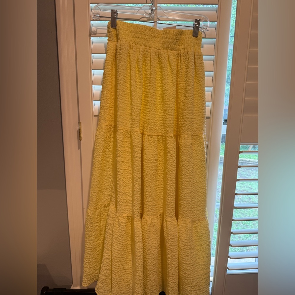 La Ven Tiered Maxi Skirt - Picture 5 of 5